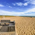 2 Bedroom Lovely In Sur *